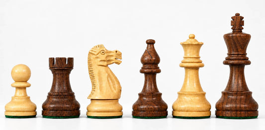 Reise-Schachfiguren aus Palisanderholz