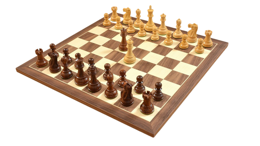 Amerikanisches Schachspiel <br>aus Ahorn und Walnuss