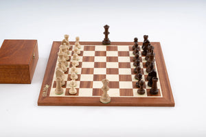 Schachspiel Hoheit aus <br>Mahagoni und Buche