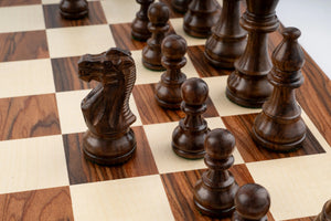 Club-Schachspiel <br>aus Palisanderholz