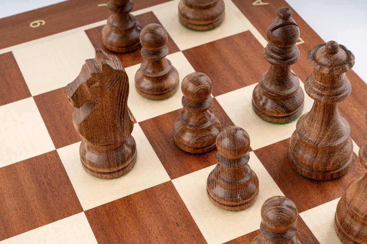 Schachspiel Grandeur <br>aus Mahagoniholz