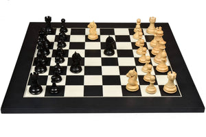 Schachspiel aus <br>Anigre-Holz und Ahorn