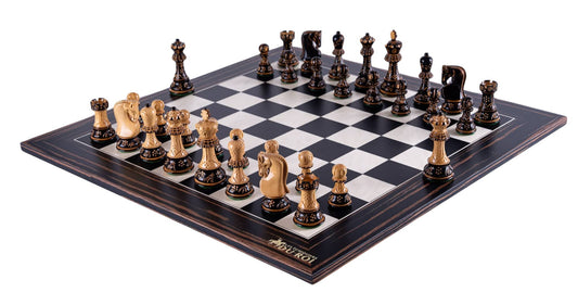 Schachspiel Gipfel <br>aus Ebenholz und Buchsbaum