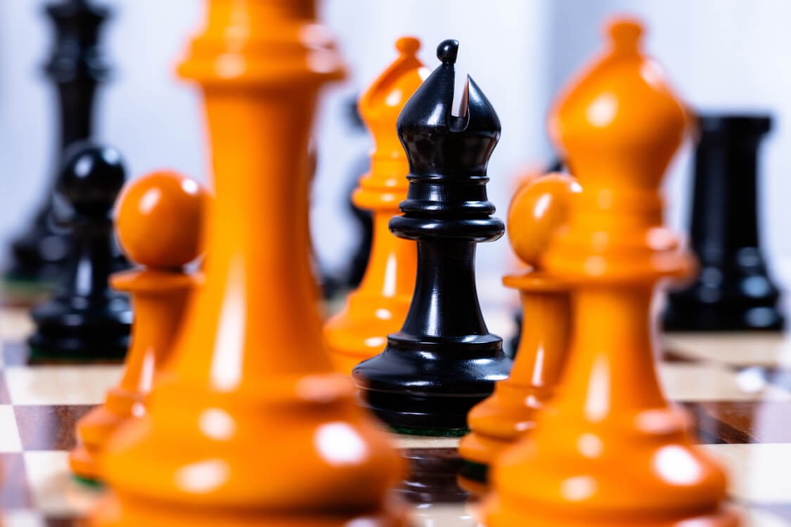 Schachspiel Antique <br>aus Palisander und Buchsbaum