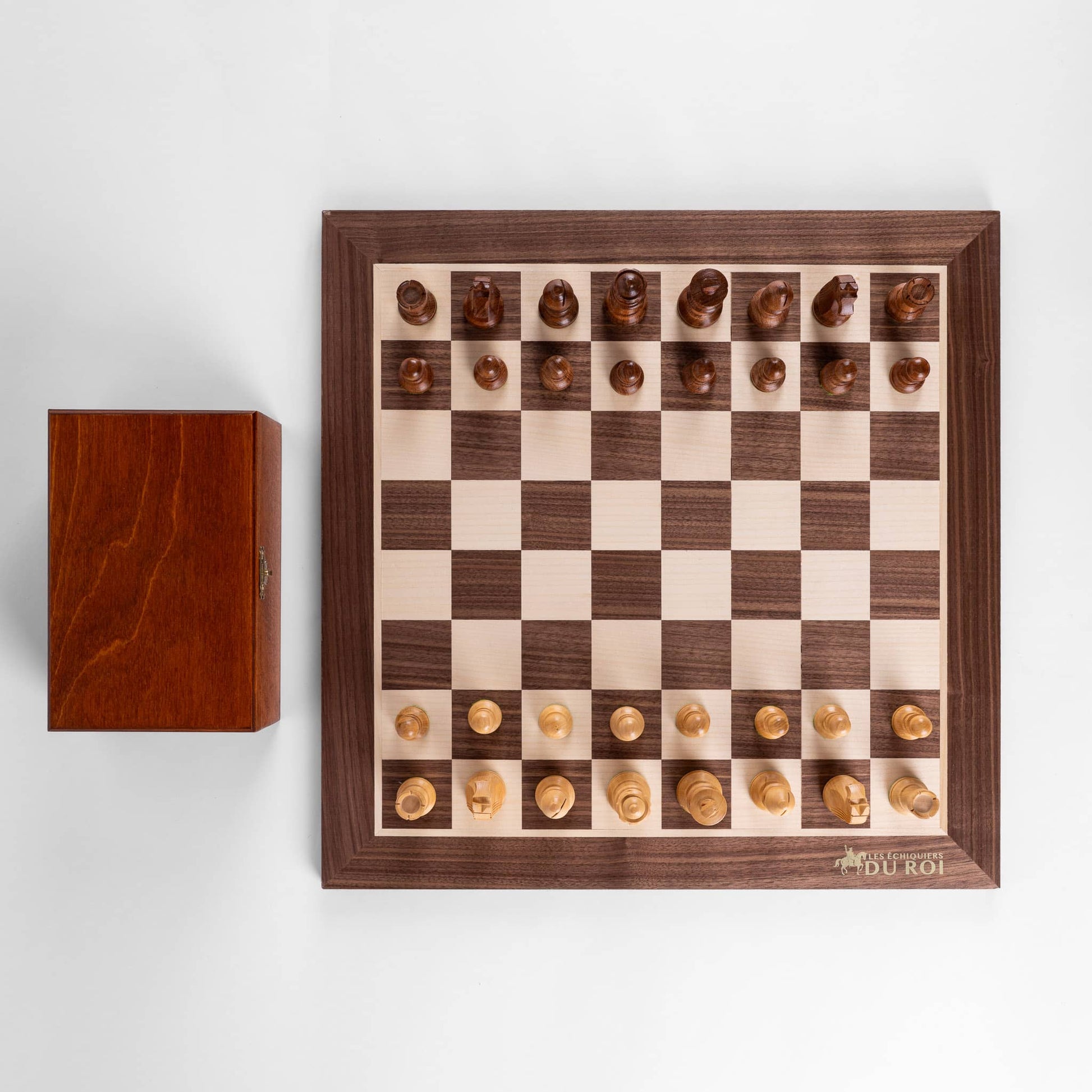 Schachspiel Eminenz <br>aus Ahorn- und Nussbaumholz