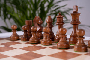 Schachspiel Grandeur <br>aus Mahagoniholz