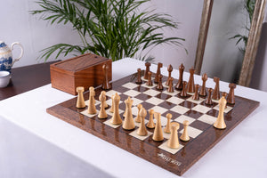 Schachspiel Siena-Erde <br>aus Eschenmaserholz