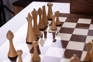 Schachspiel Siena-Erde <br>aus Eschenmaserholz