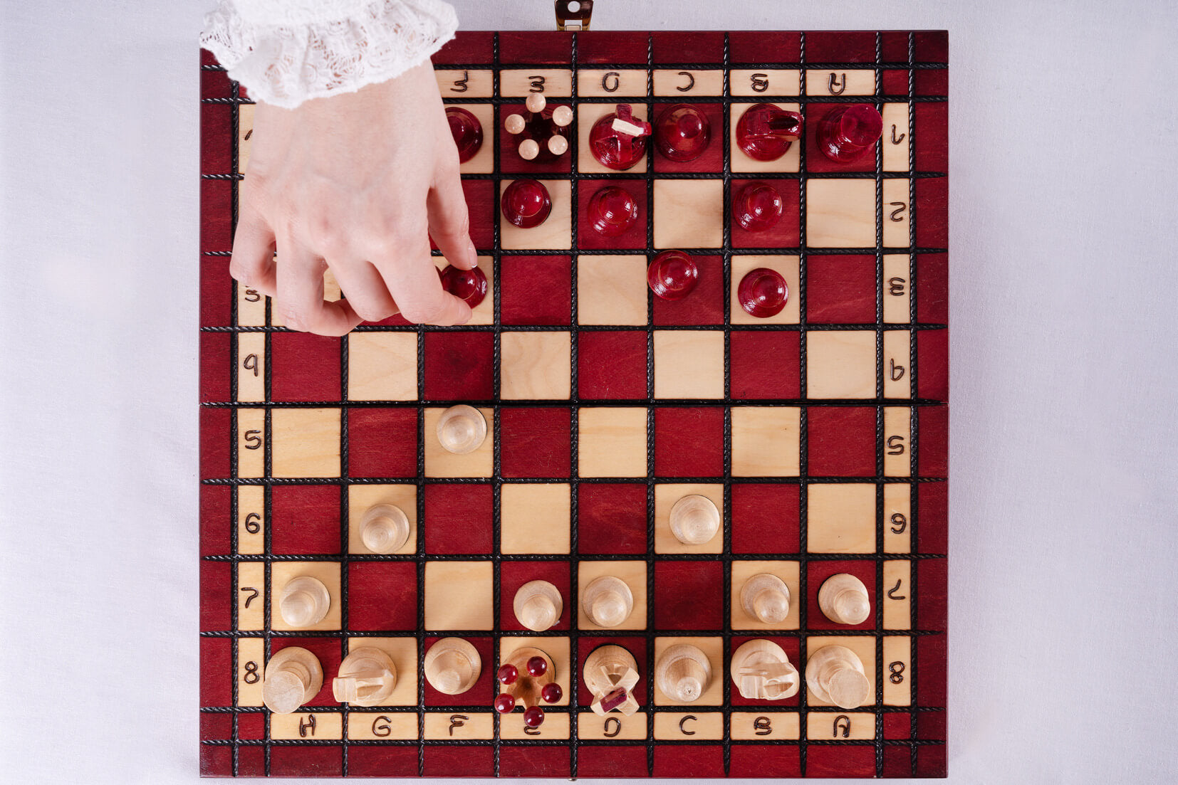 Dekoratives Schachspiel Aus Kirschholz – 54x54 Cm, Handgefertigt In Polen, Mit Großen Figuren