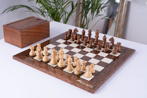 Schachspiel Höchste aus <br>Eschenmaserholz und Buchsbaumholz