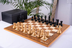 Schachspiel Stolz <br>aus Teakholz