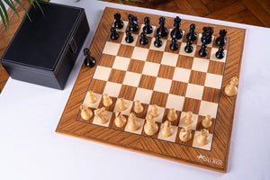 Schachspiel Stolz <br>aus Teakholz
