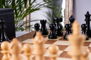 Schachspiel Stolz <br>aus Teakholz