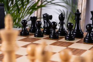 Schachspiel Stolz <br>aus Teakholz