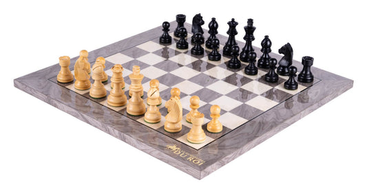Schachspiel Perle aus <br>Eschenmaserholz und Buchsbaumholz