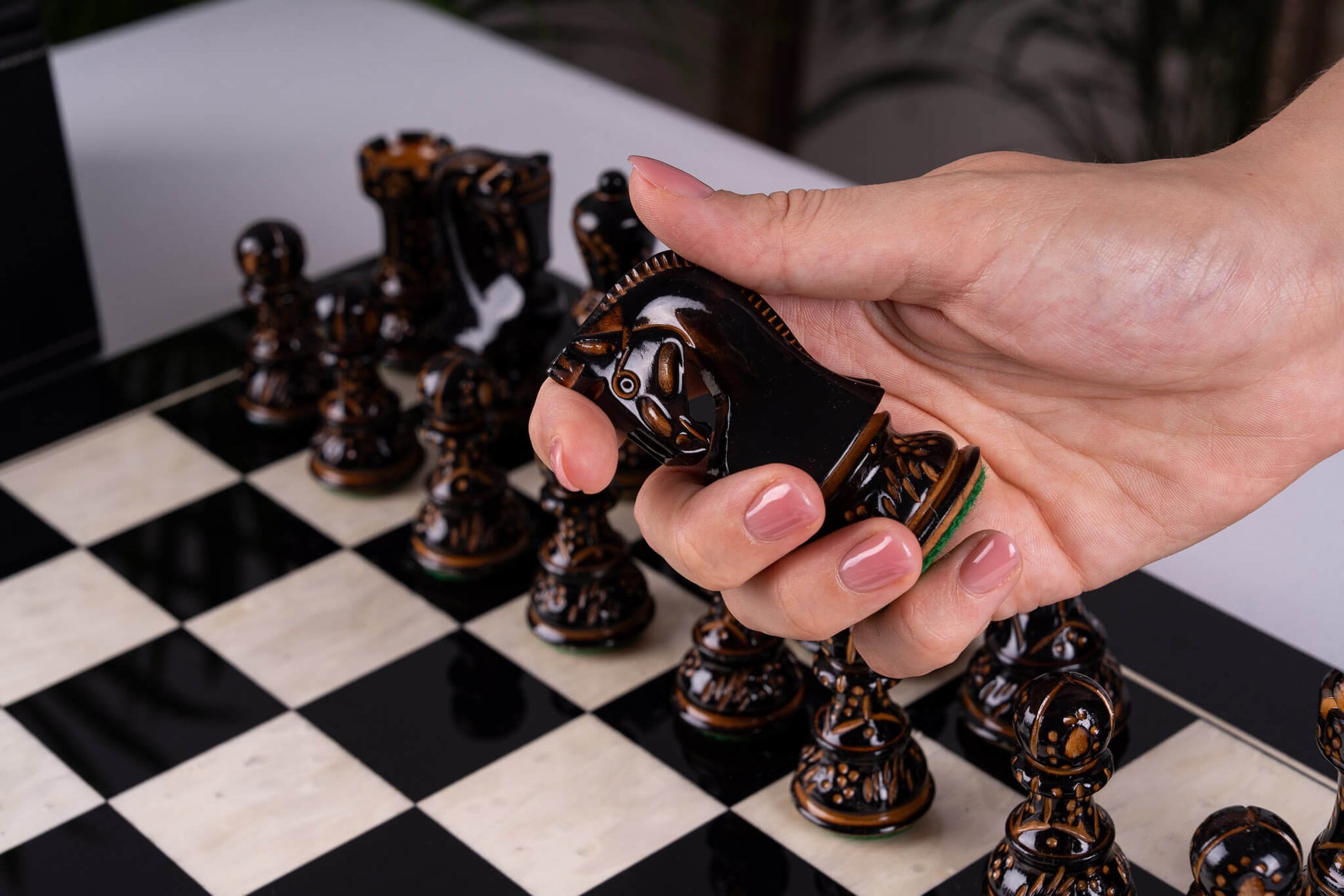 Schachspiel Pureté <br>aus Tulpenbaumholz und Ahorn