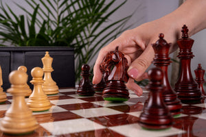 Schachspiel Le Trône <br>aus Eschenmaser