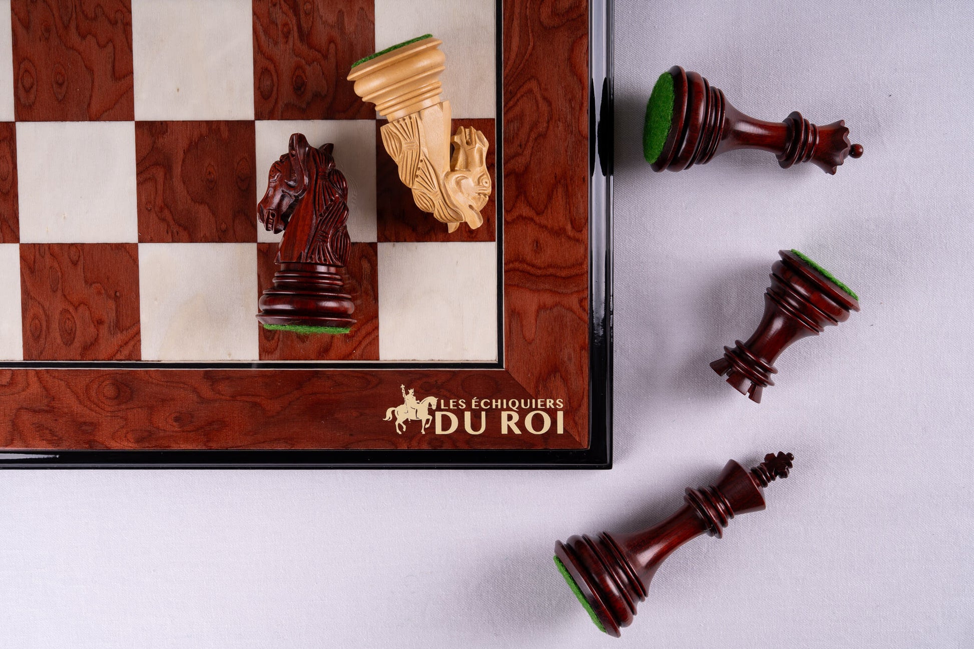 Schachspiel Le Trône <br>aus Eschenmaser