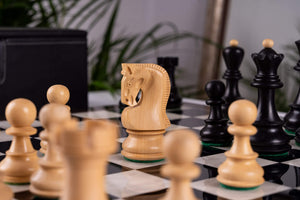 Schachspiel Trésor <br>aus Ebenholz und Buchsbaum