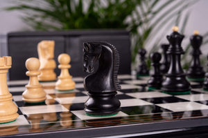 Schachspiel Trésor <br>aus Ebenholz und Buchsbaum