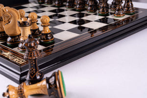 Schachspiel L’Éternel <br>aus Ebenholz