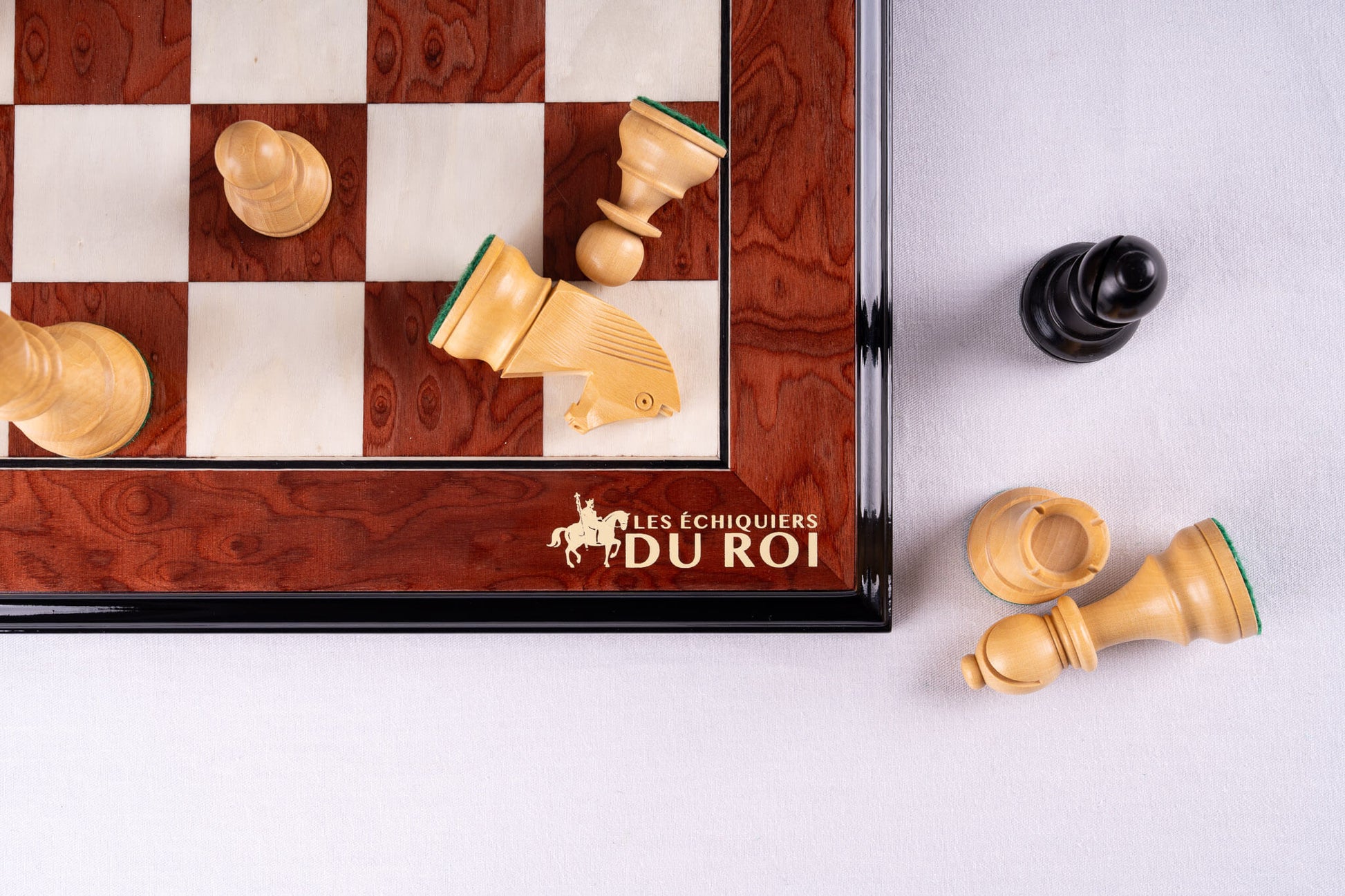 Schachspiel Vestige <br>aus Eschenmaser