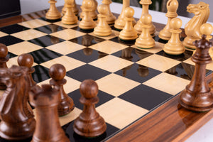 Schachspiel Lignée <br>aus Palisander und Ahorn