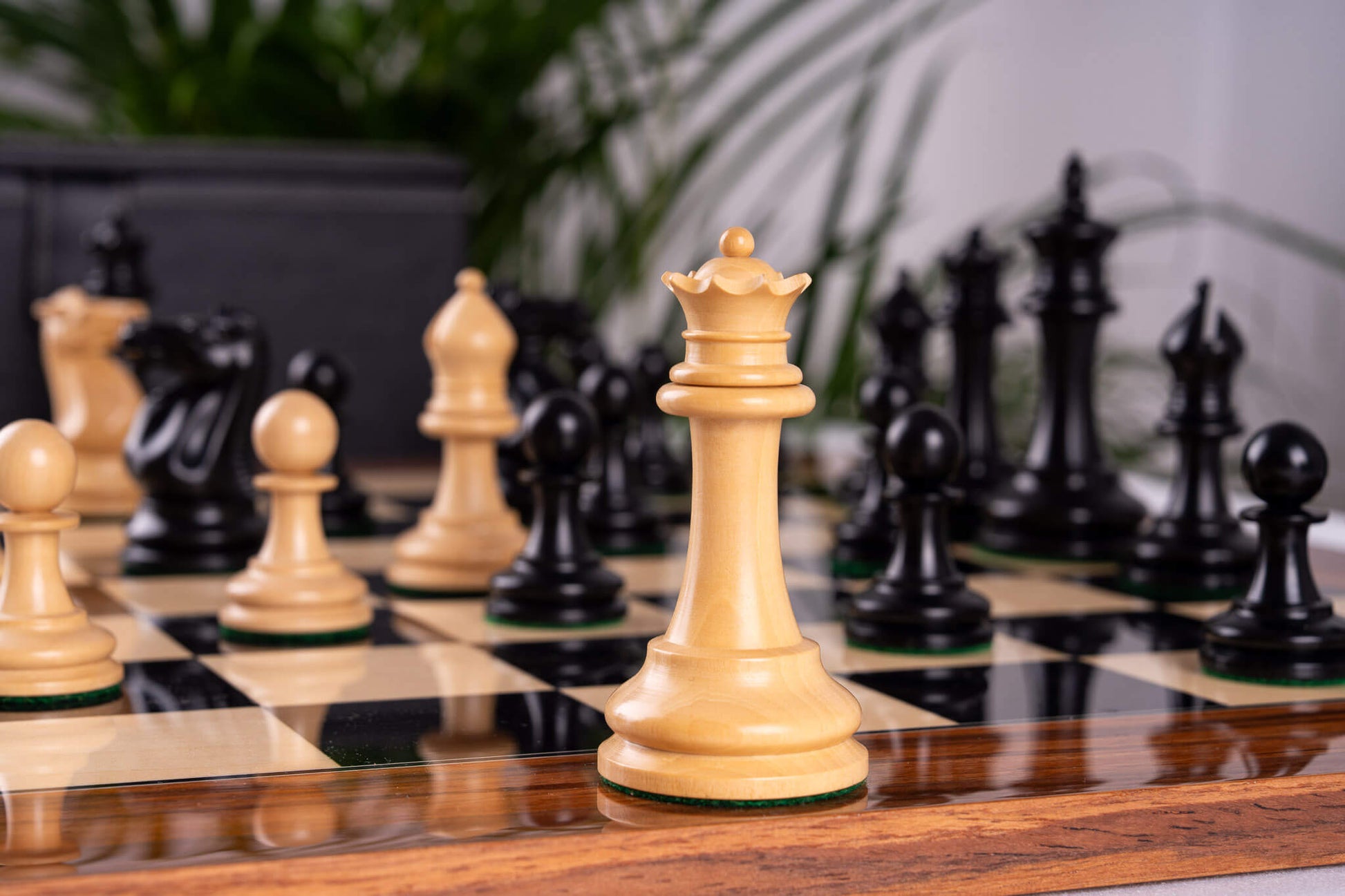 Schachspiel Parure <br>aus Palisander und Ahorn