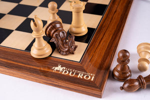 Imperiales Schachspiel <br>aus Palisander und Ahorn