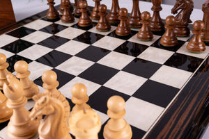 Schachspiel Couronne <br>aus Ebenholz