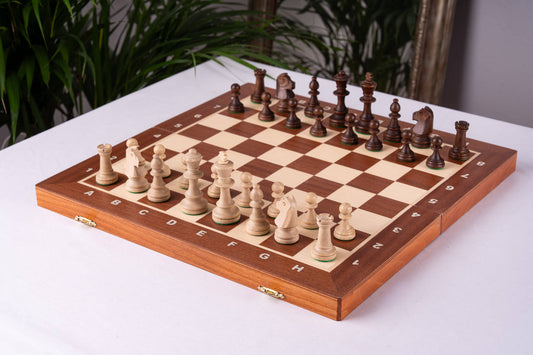 Turnierschachspiel <br>aus Mahagoniholz