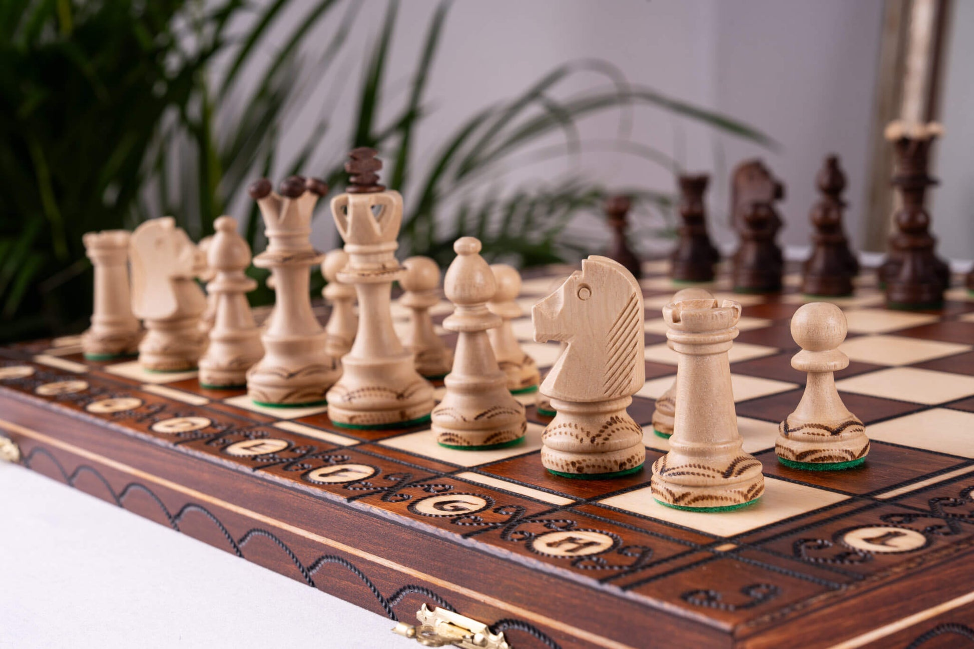 Schachspiel aus Bergahorn-Holz <br>Handarbeit