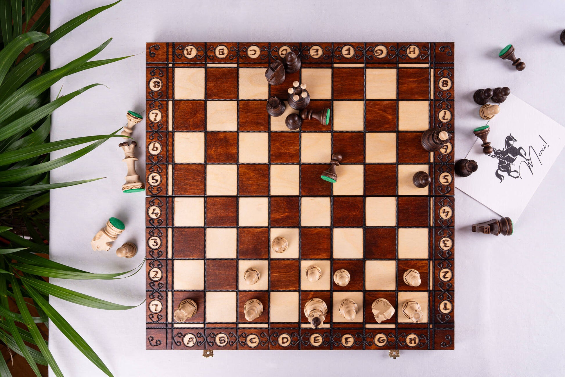 Schachspiel aus Bergahorn-Holz <br>Handarbeit