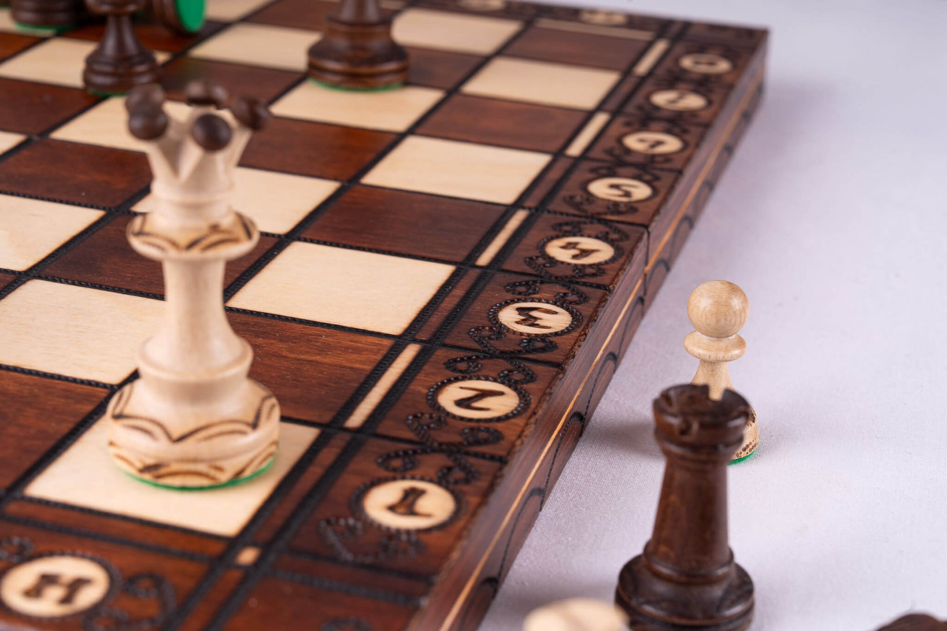 Schachspiel aus Bergahorn-Holz <br>Handarbeit