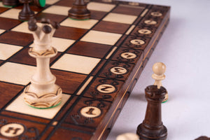 Schachspiel aus Bergahorn-Holz <br>Handarbeit