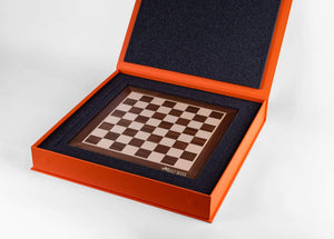 Elite-Schachspiel <br>aus Nussbaumholz