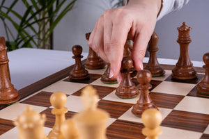 Schachspiel Einklang <br>aus Palisanderholz