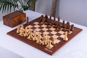 Schachspiel Erbe <br>aus Mahagoniholz