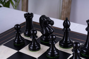 Schachspiel Rittertum <br>aus Ebenholz