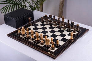 Schachspiel Gipfel <br>aus Ebenholz und Buchsbaum
