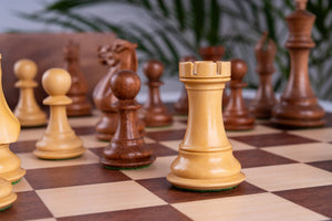 Schachspiel Licht <br>aus Mahagoniholz