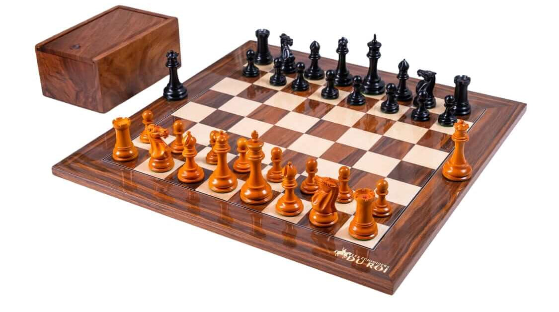 Schachspiel Antique <br>aus Palisander und Buchsbaum