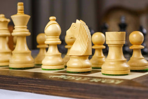 Schachspiel Noblesse <br>aus Ebenholz und Ahornholz