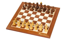 Nordisches Schachspiel <br>aus Mahagoni-Holz