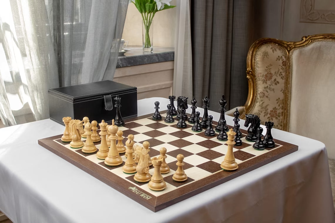 Prestige-Schachspiel <br>aus Wenge und Ahorn