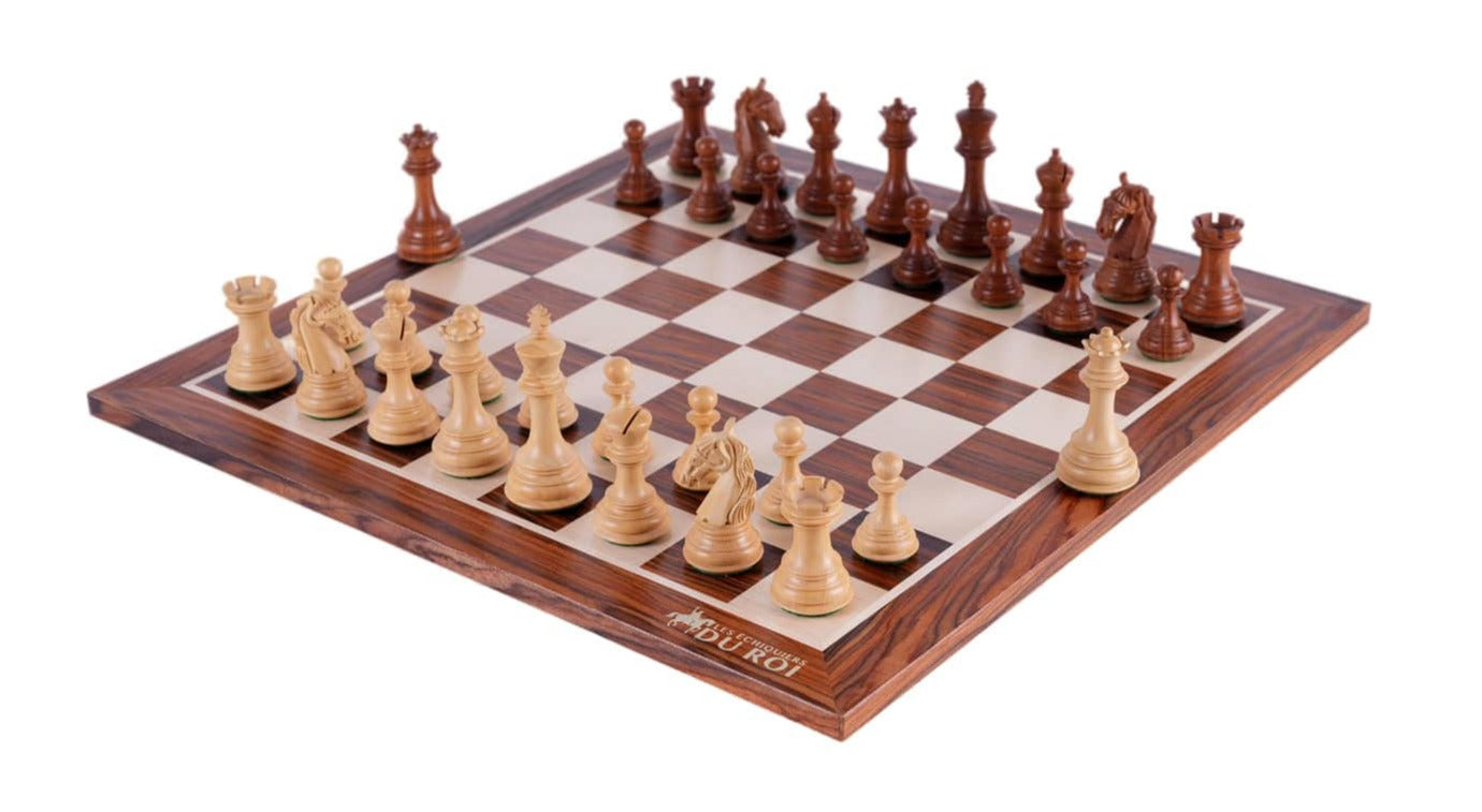 Raffiniertes Schachspiel <br>aus Palisanderholz