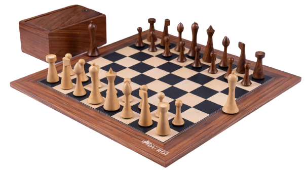 Modernes Minimalistisches <br>Schachspiel aus Holz
