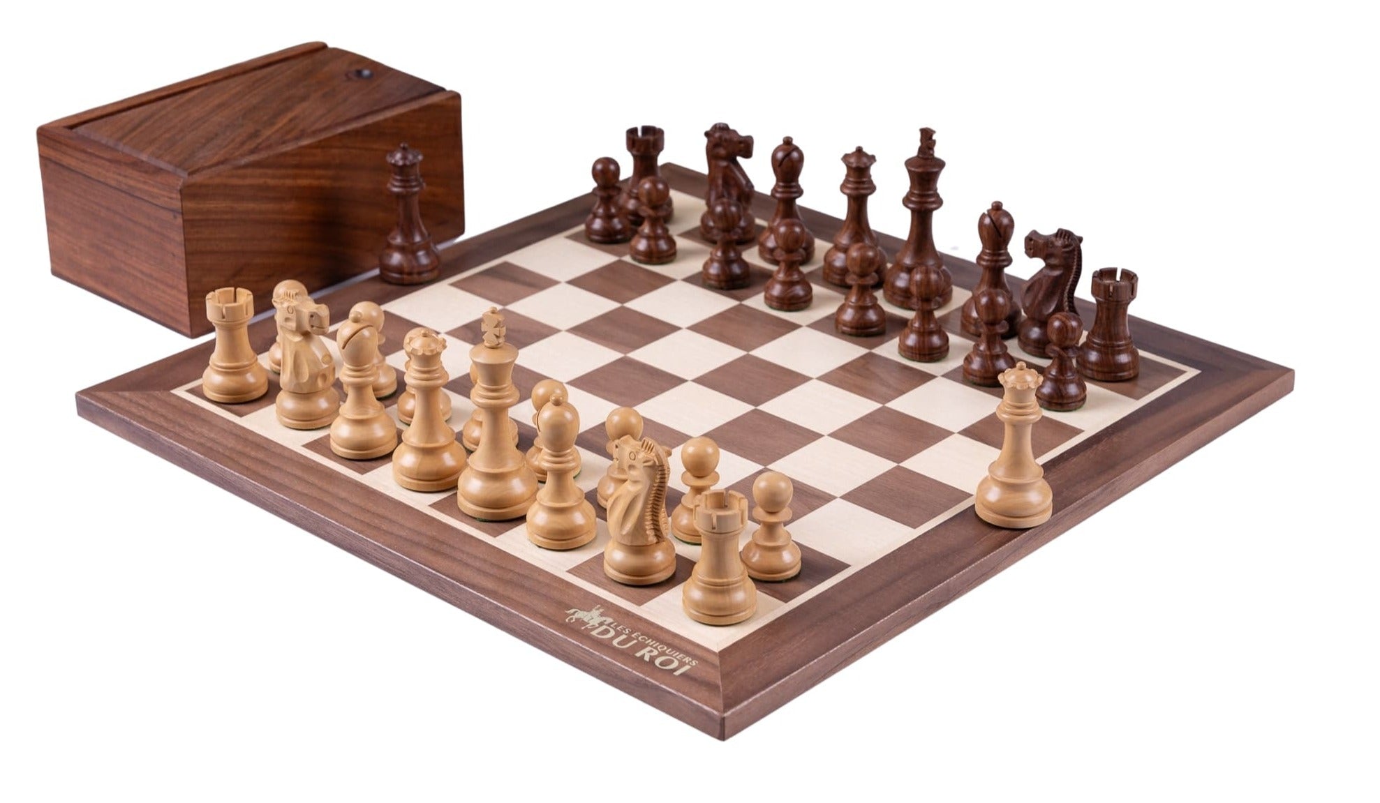 Amerikanisches Schachspiel <br>aus Ahorn und Nussbaum