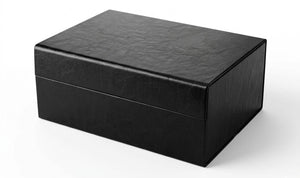 Schachbox aus <br>Kunstleder