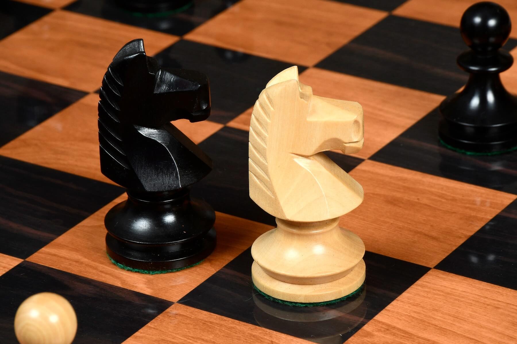 Rumänisch Ungarische Schachfiguren brett
